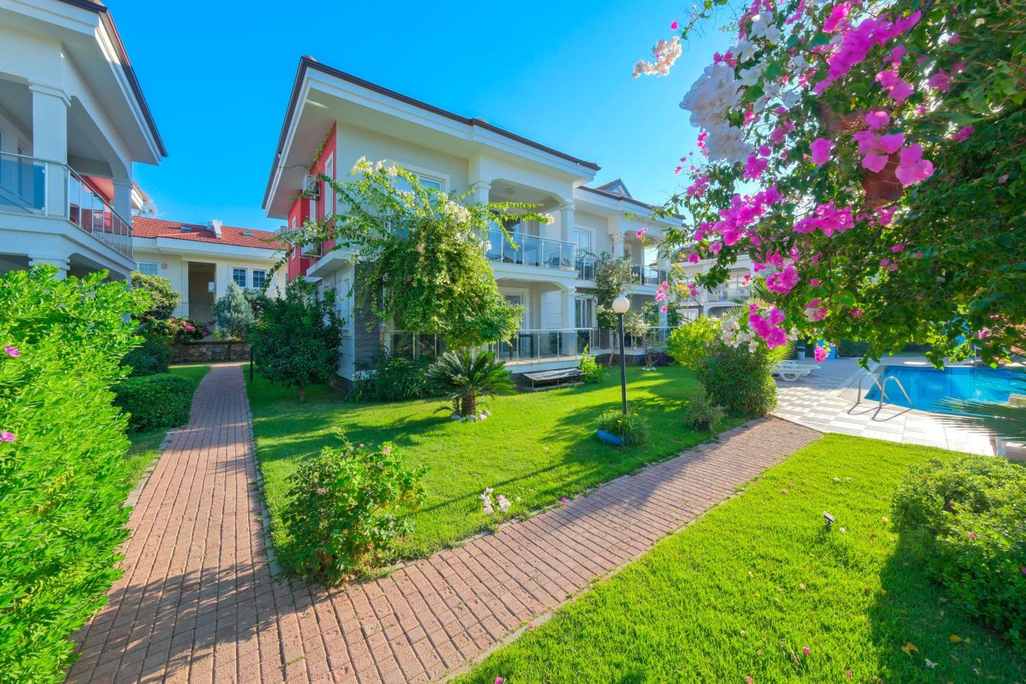 Legend Apartment
