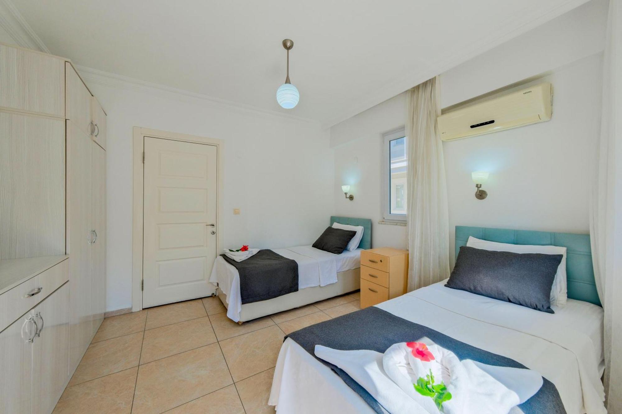 Legend Apartment