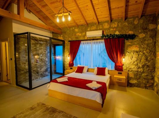 Ege & Yigit & Yagiz - Happy Villalari Villa Fethiye