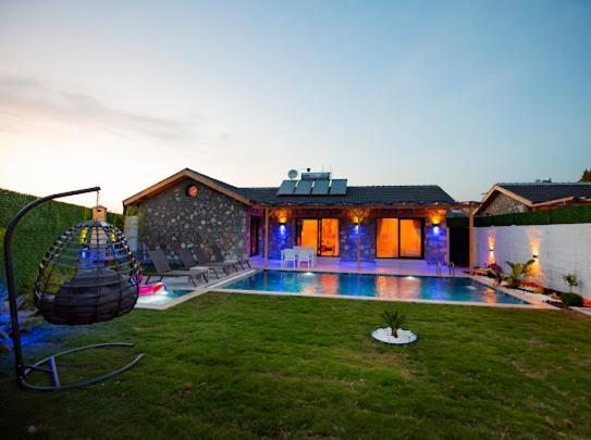 Villa Yigit & Ege & Yagiz - Happy Villalari
