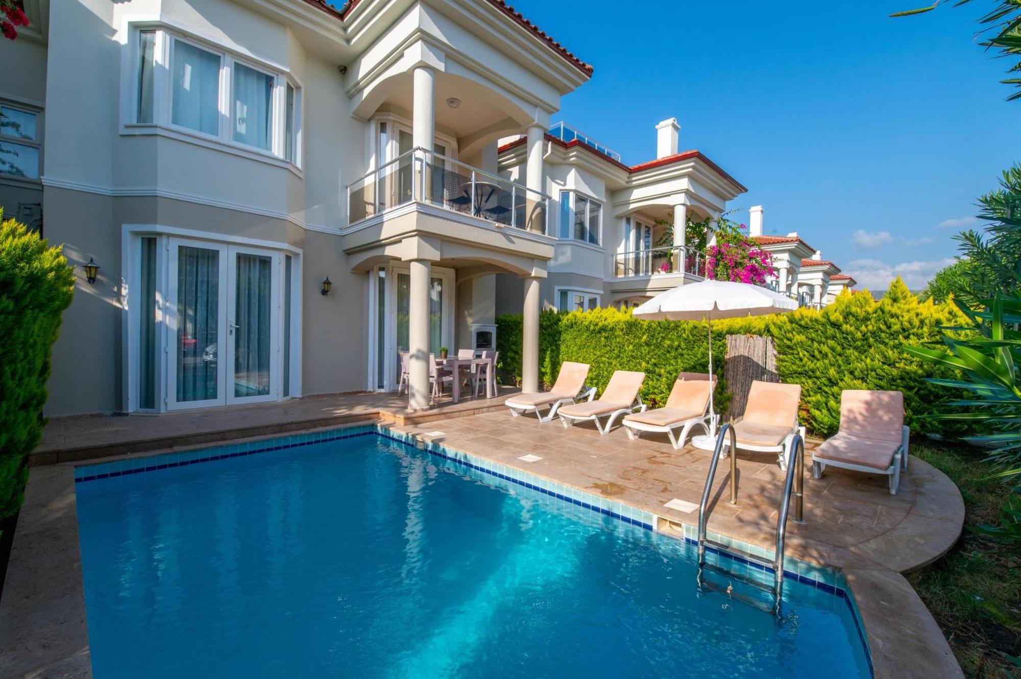 Villa Sunset Club Aqualettings Oyster 5 *