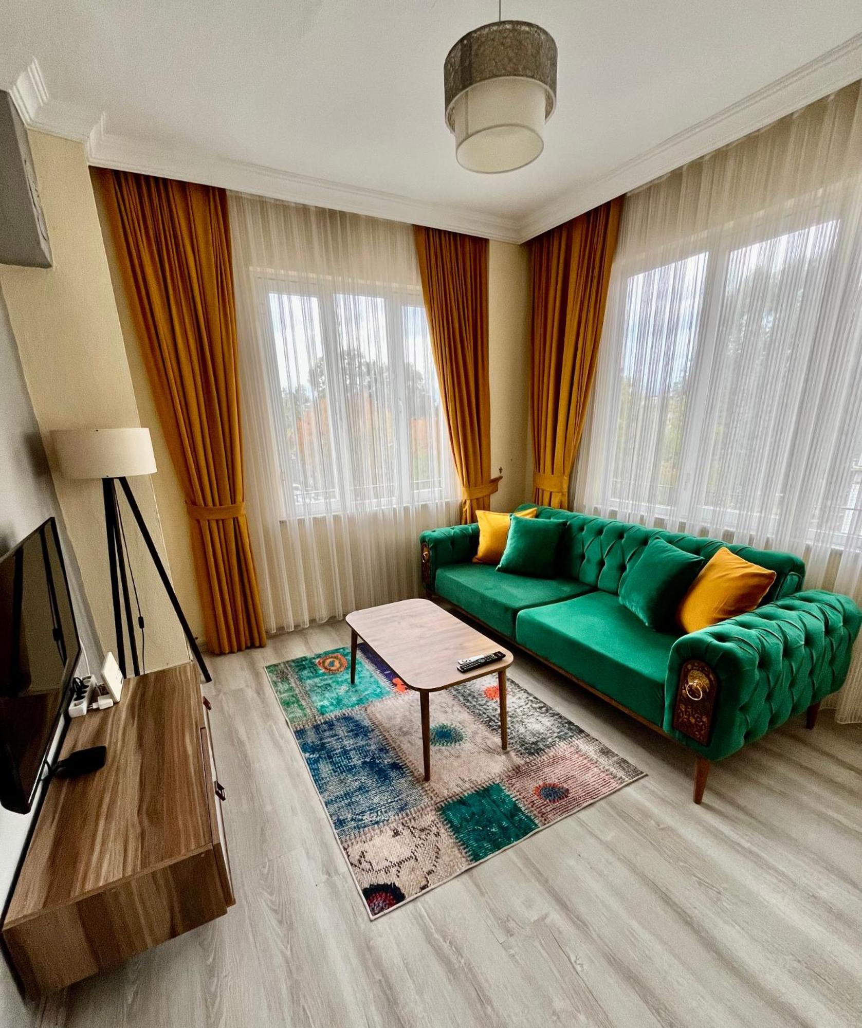 Mek Homes 2 Apartment