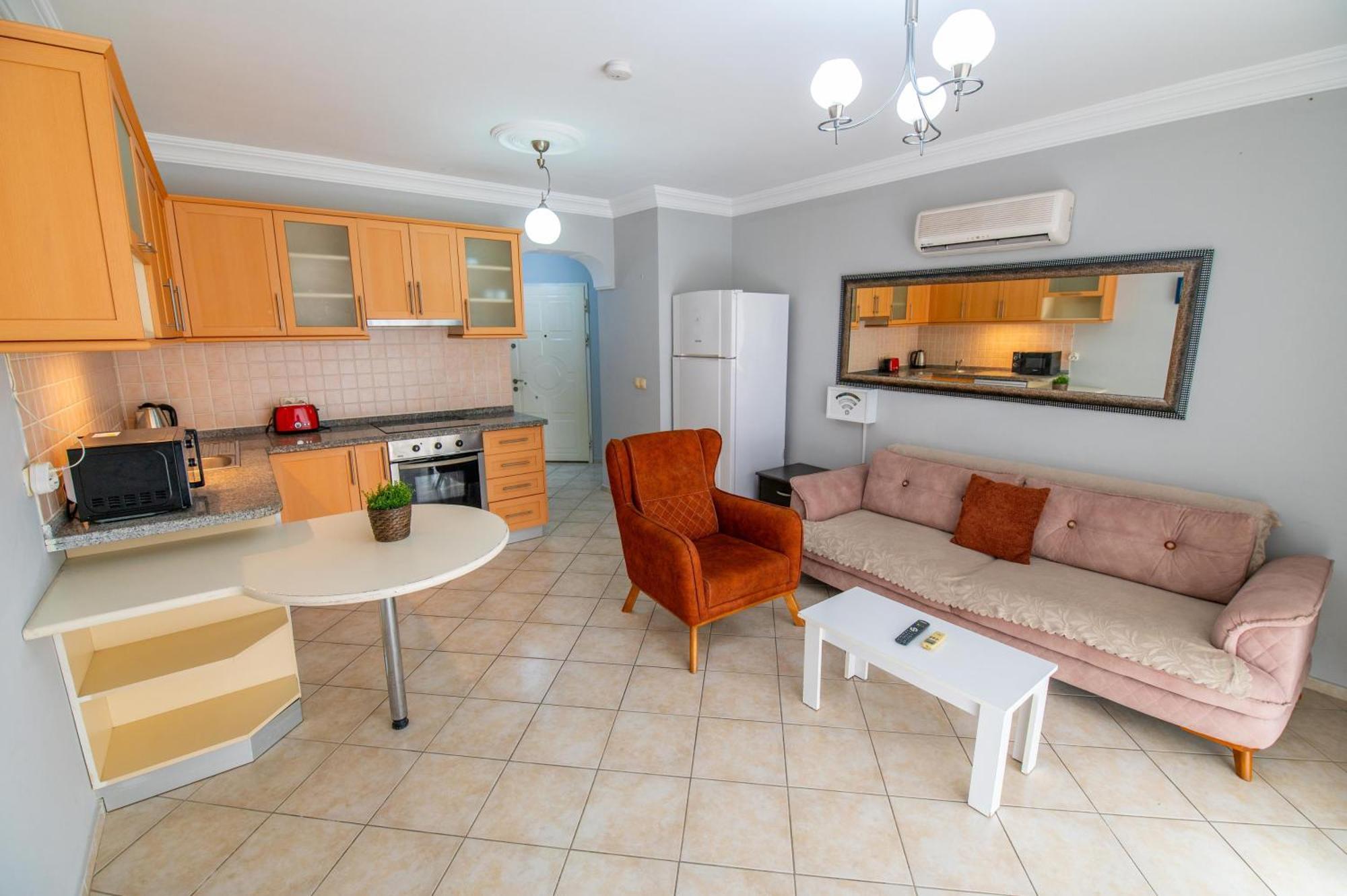 Sunset Villas&apartments 4*