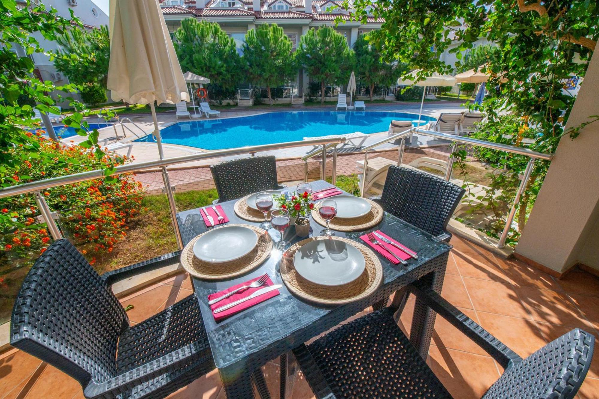 Sunset Villas&apartments Aparthotel 4*