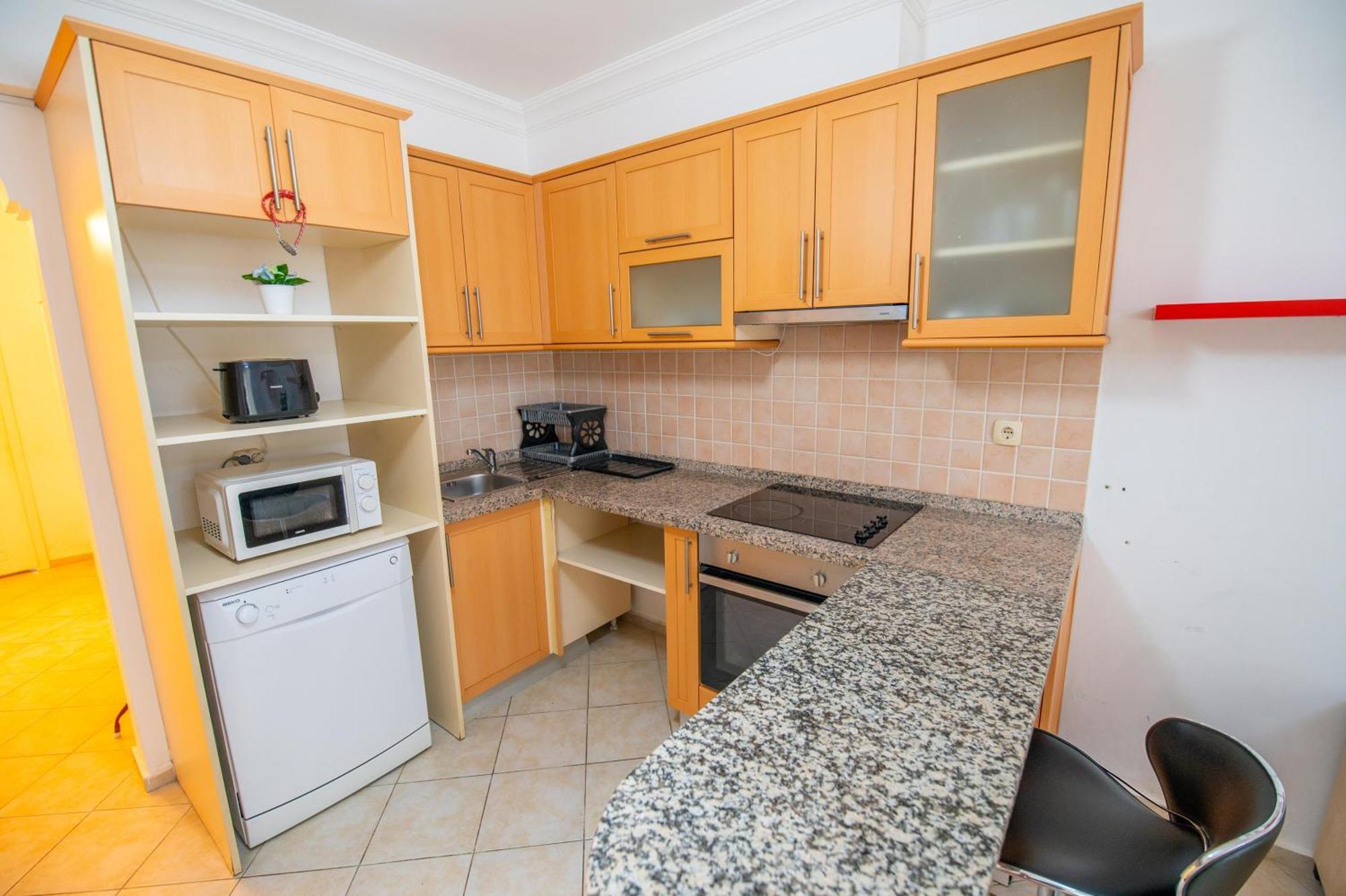 Sunset Villas&apartments Aparthotel 4*