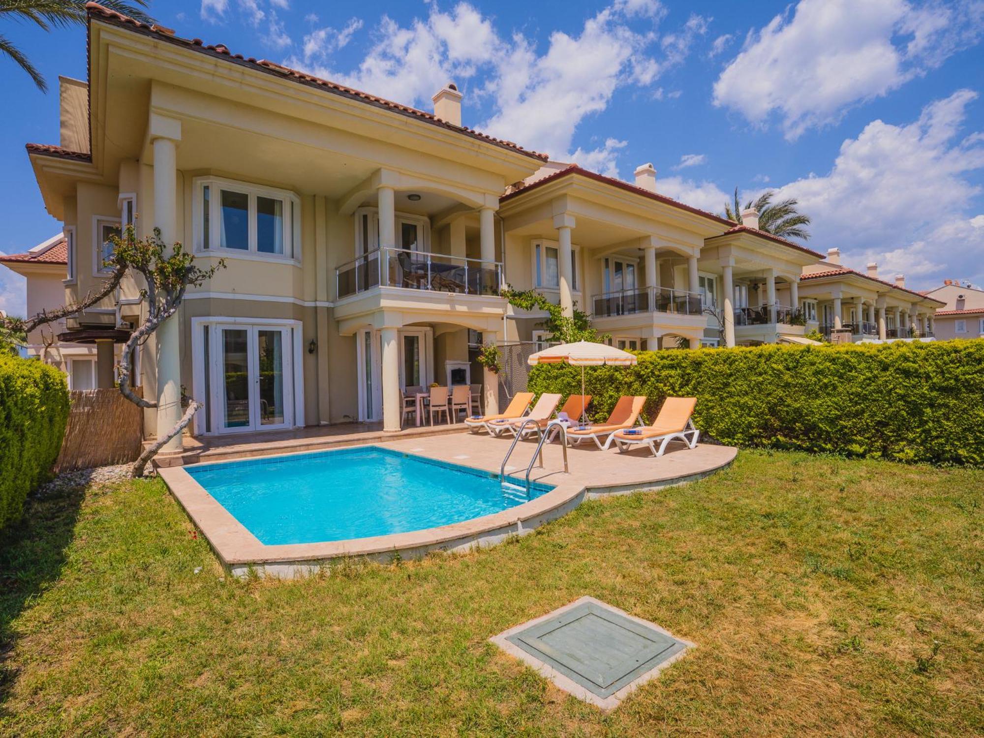 Aparthotel Sunset Villas&apartments 4*