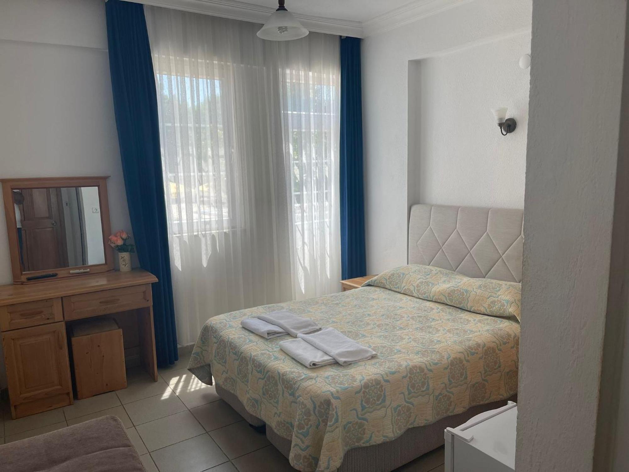 Tugay Hotel 2*