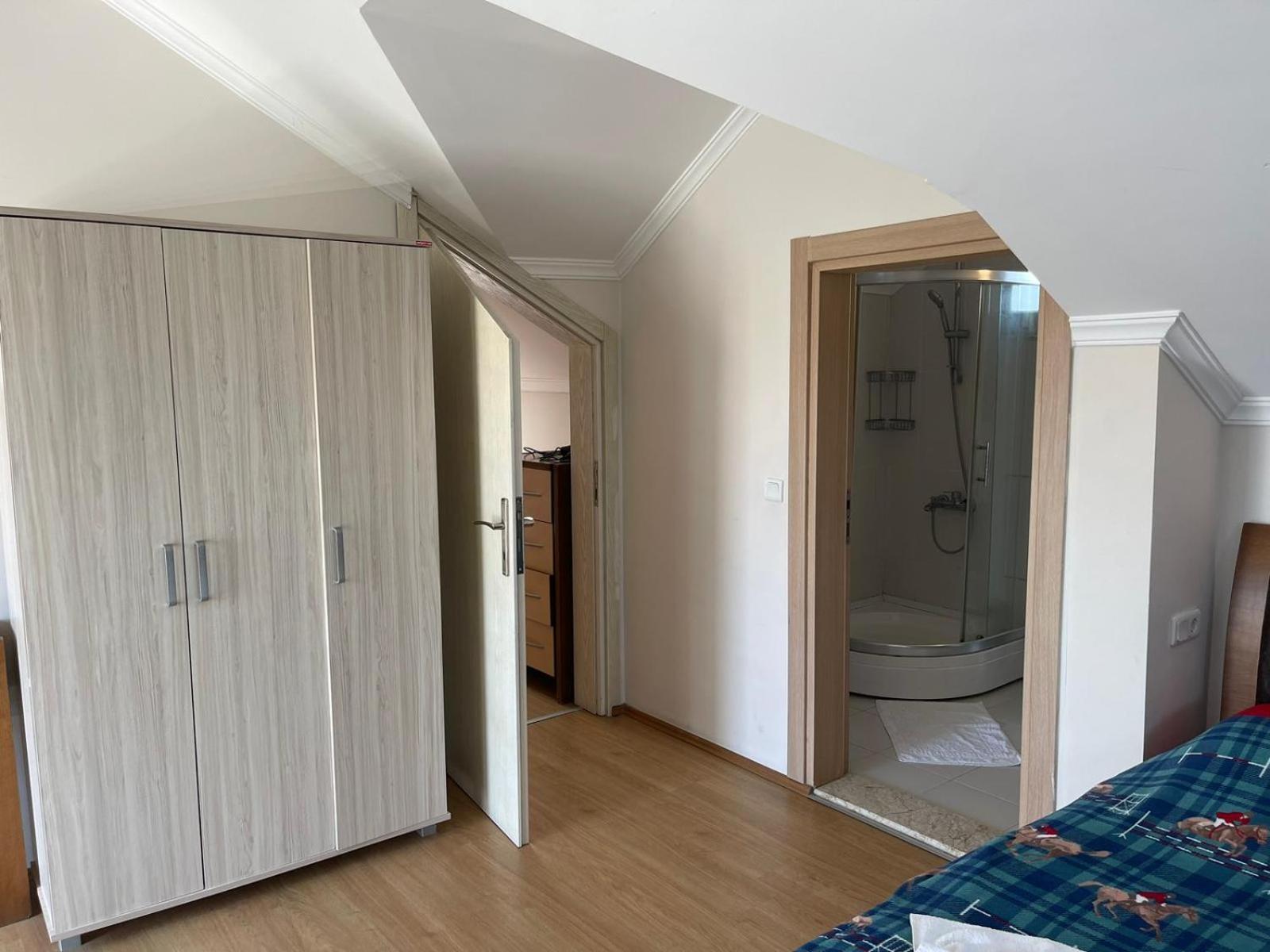 Tugay Hotel 2*