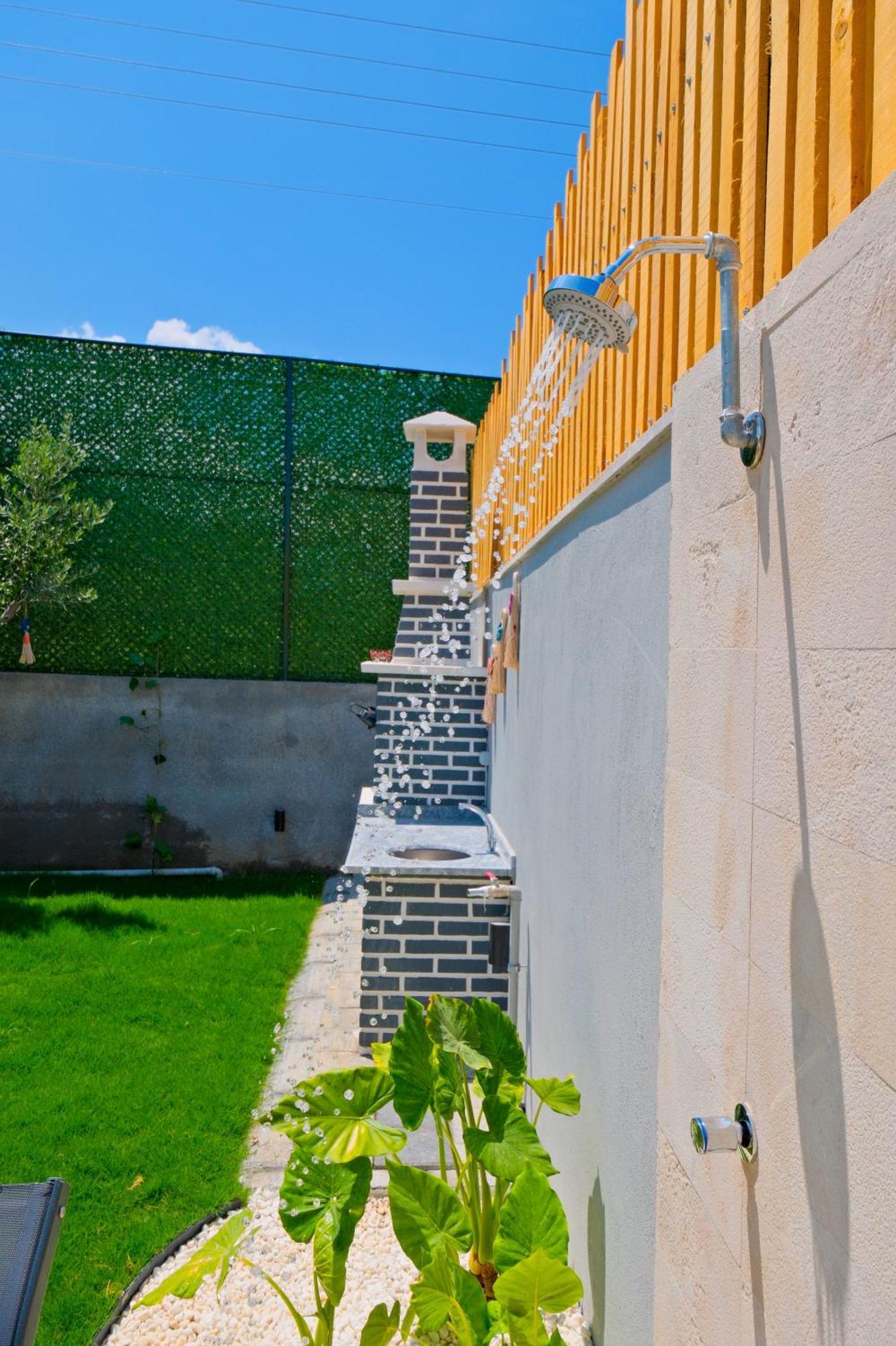 Enu 2 Villa *