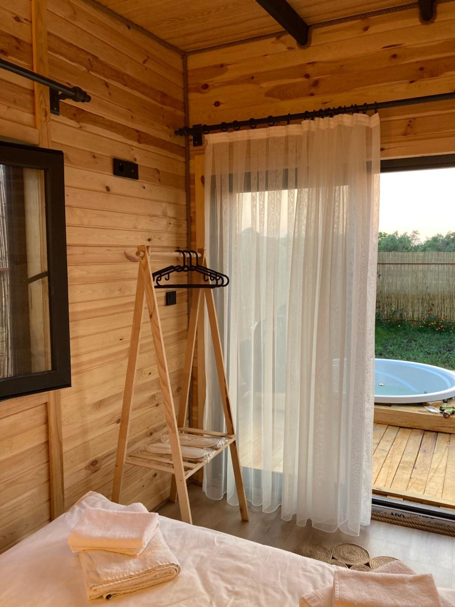 Campsite Baraqa Hoolbox