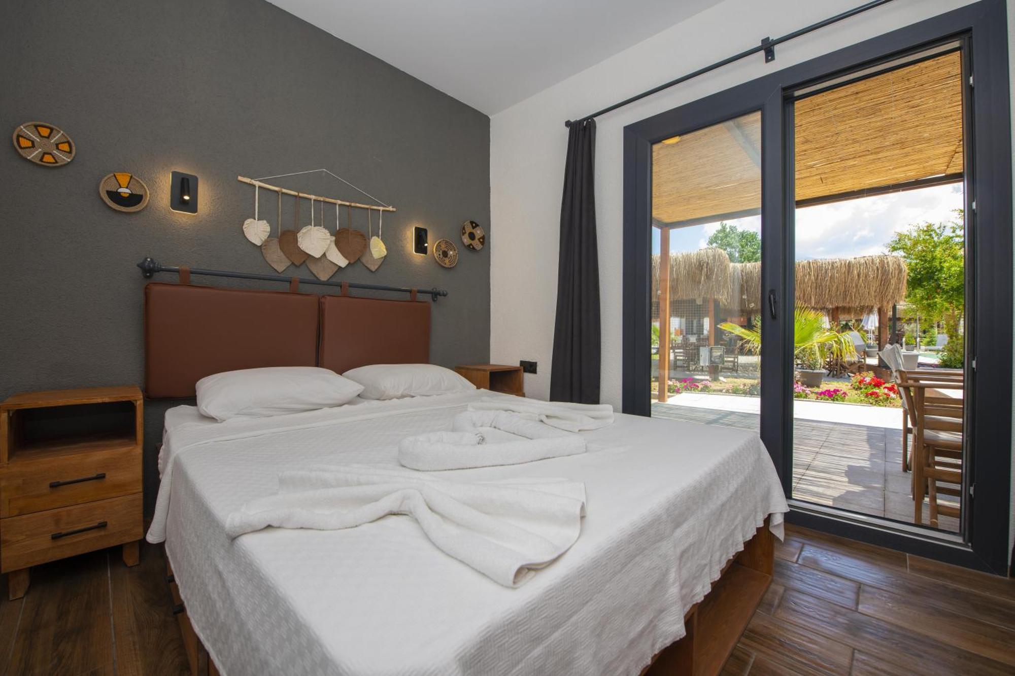 Nomade Caravan Camping Campsite Fethiye