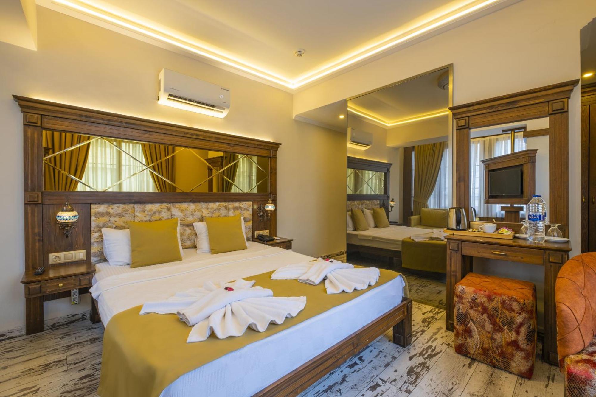 Reis Royal Hotel