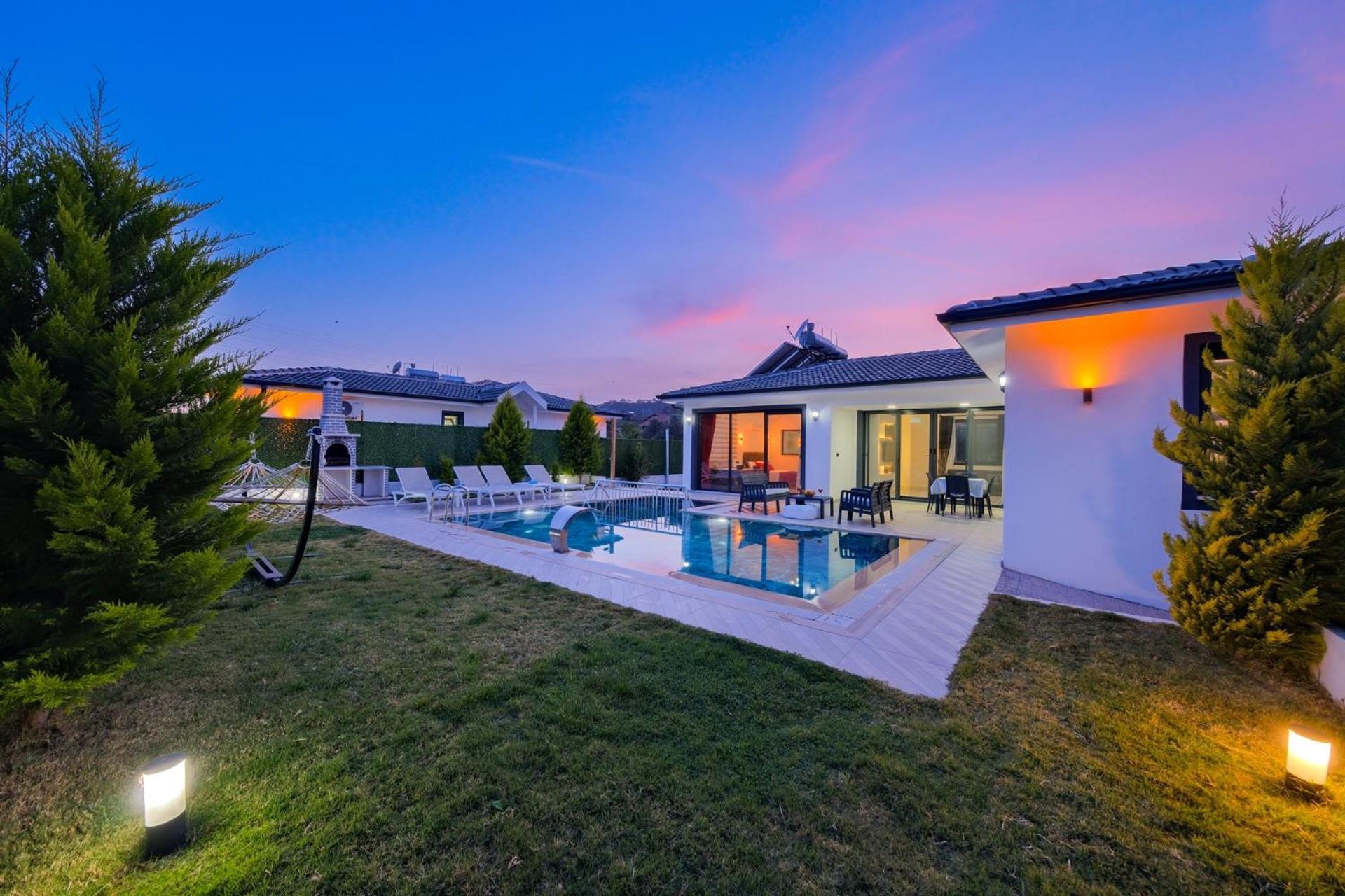 Villa Emir 2 *