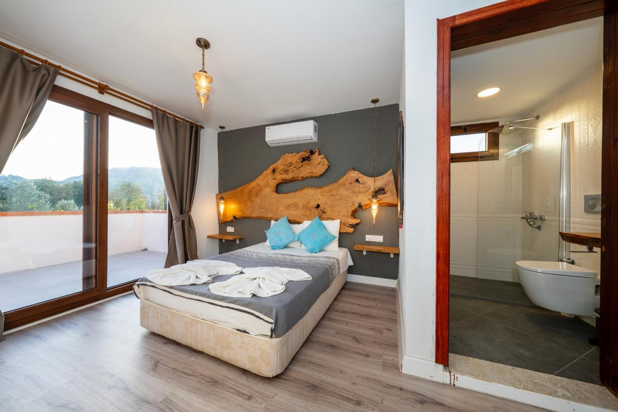 4 Bdr With Swimming Pool In Kayakoy Villa