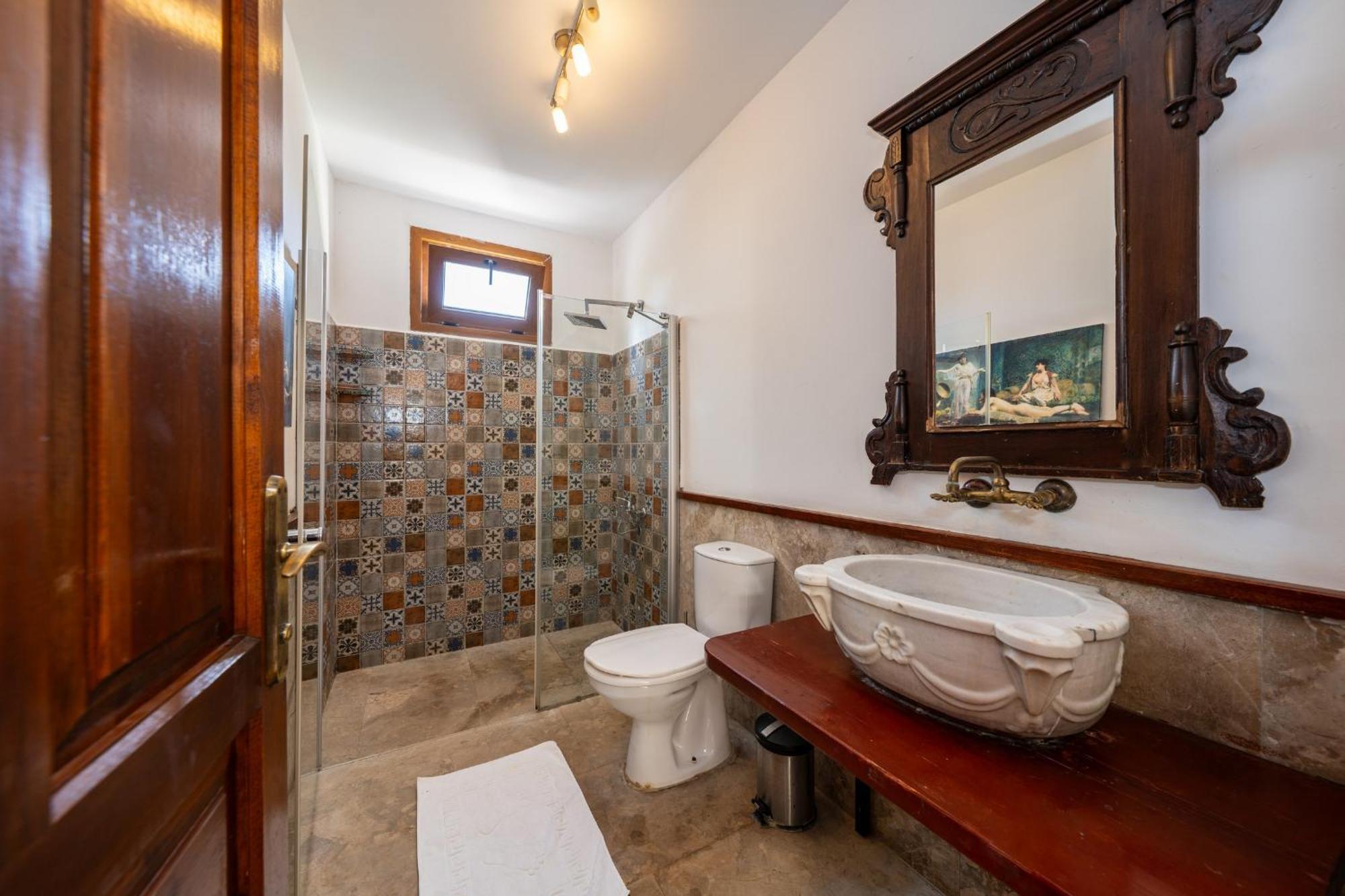 4 Bdr With Swimming Pool In Kayakoy *