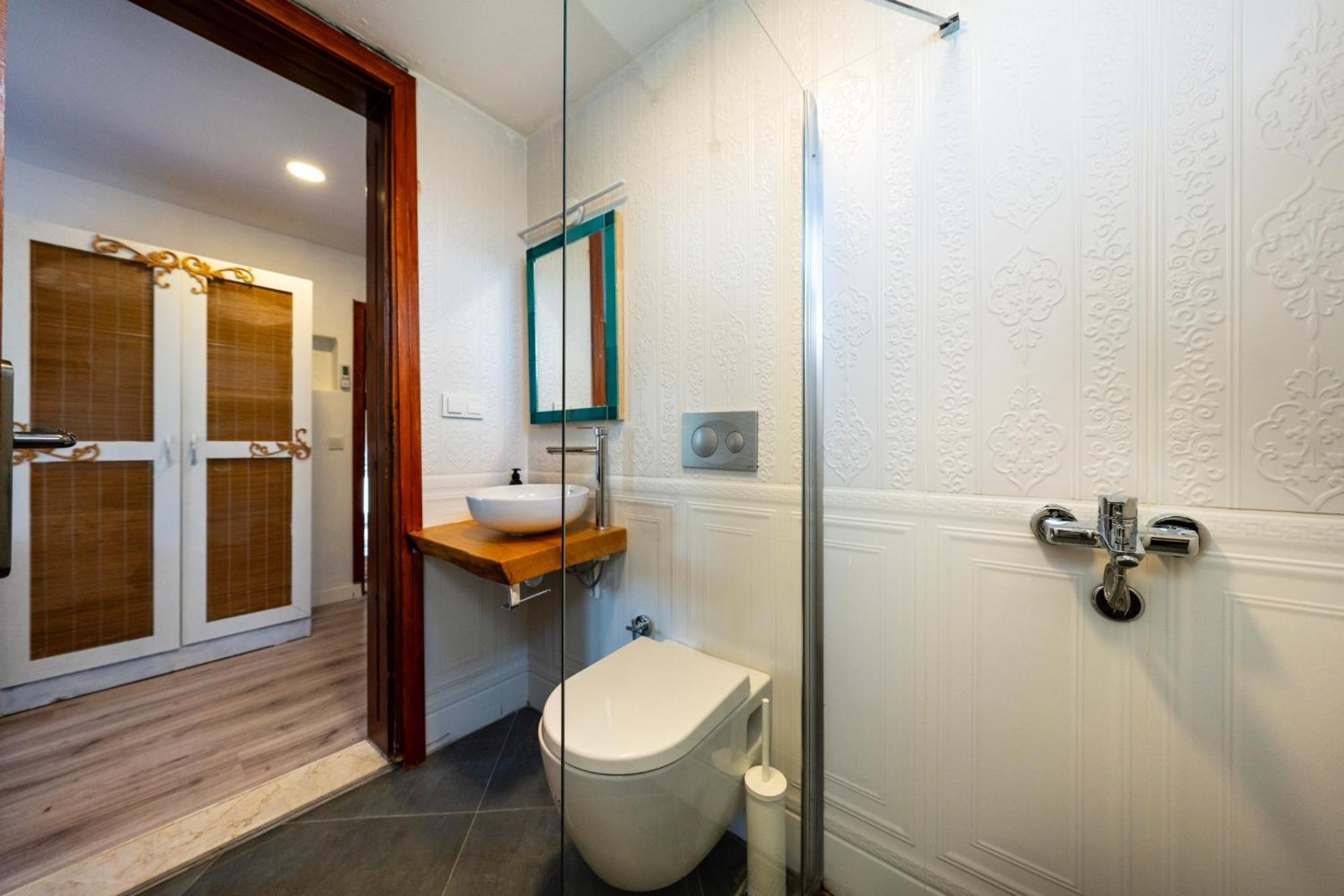 4 Bdr With Swimming Pool In Kayakoy Fethiye