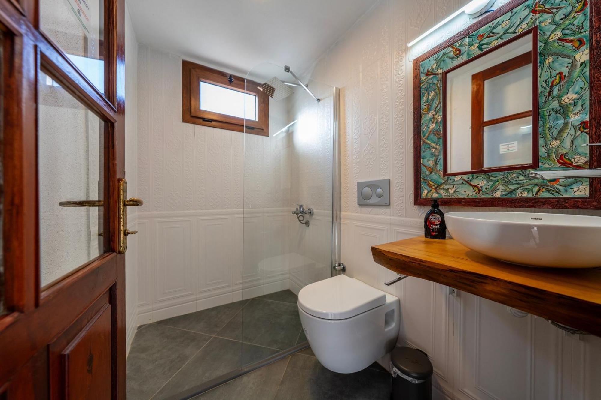 4 Bdr With Swimming Pool In Kayakoy