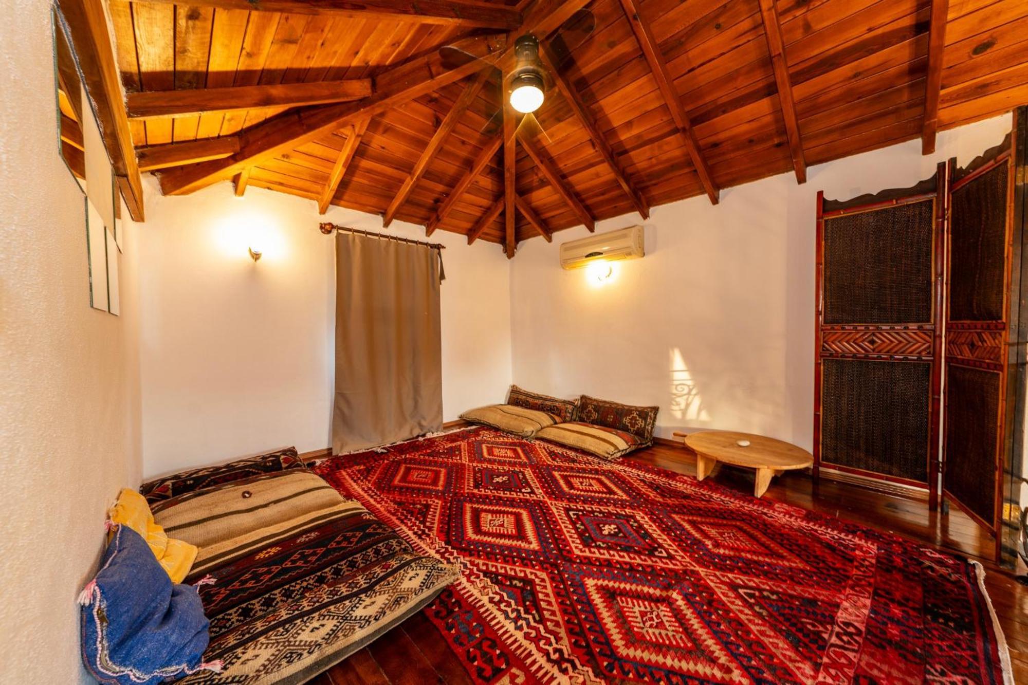 4 Bdr With Swimming Pool In Kayakoy Villa Fethiye