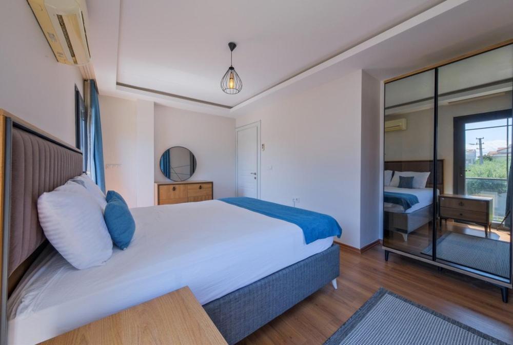 Melek Villa *