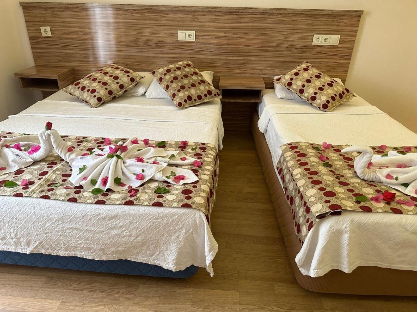 Hotel Barlas *