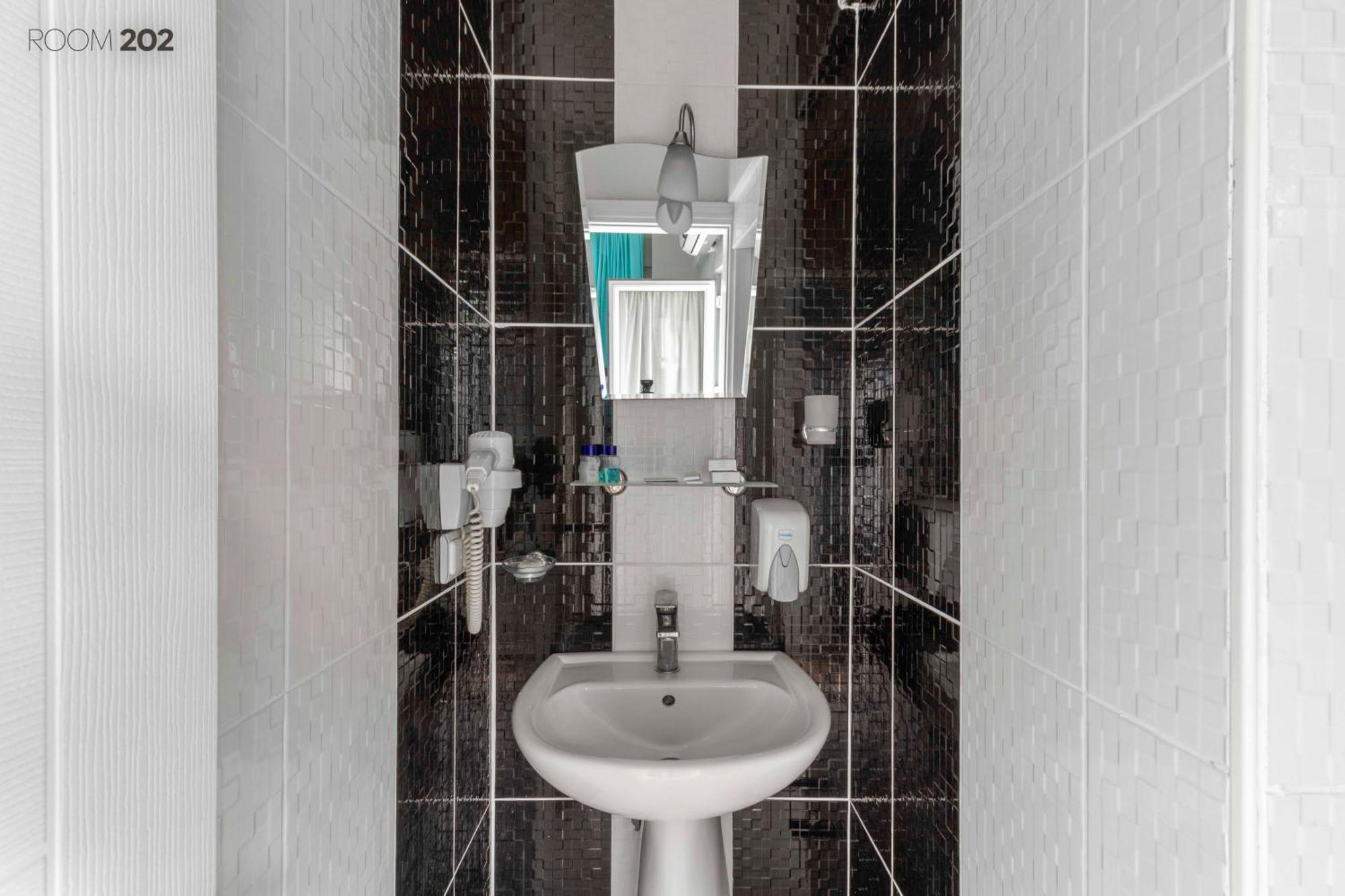 Hotel Sirin Baba *