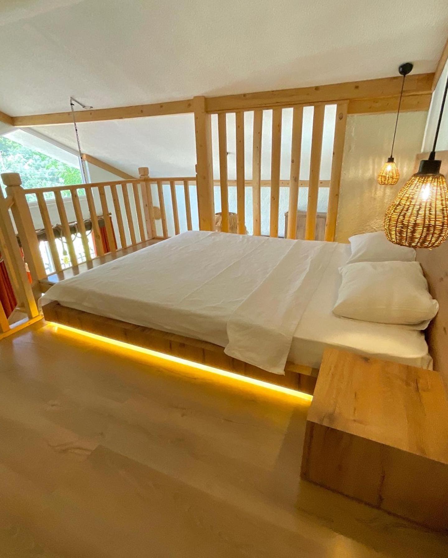 Gunes Boutique 3*