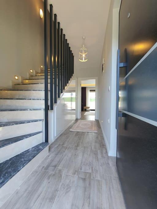 Villa Atlas 14 *
