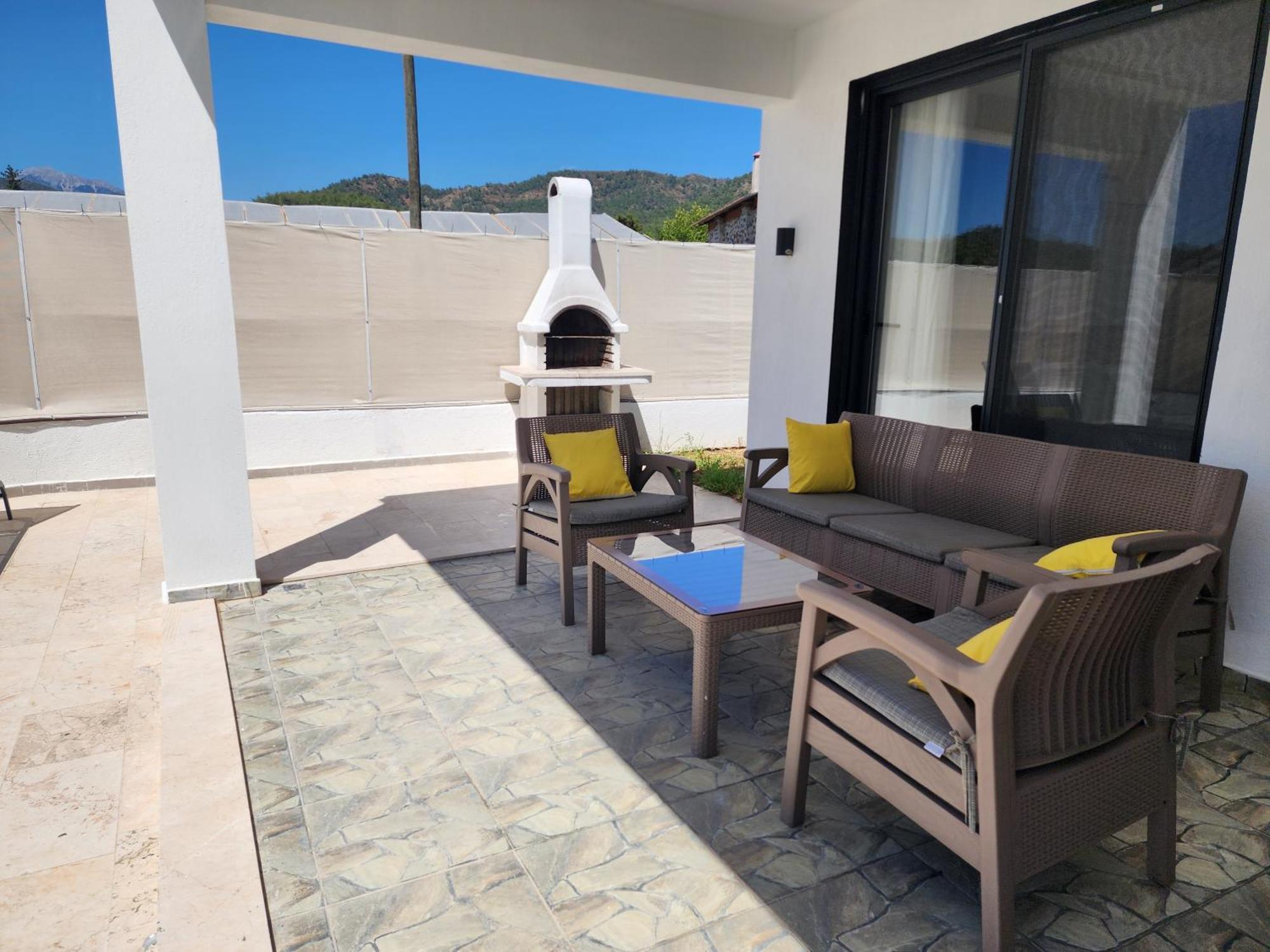 Aeden Villa