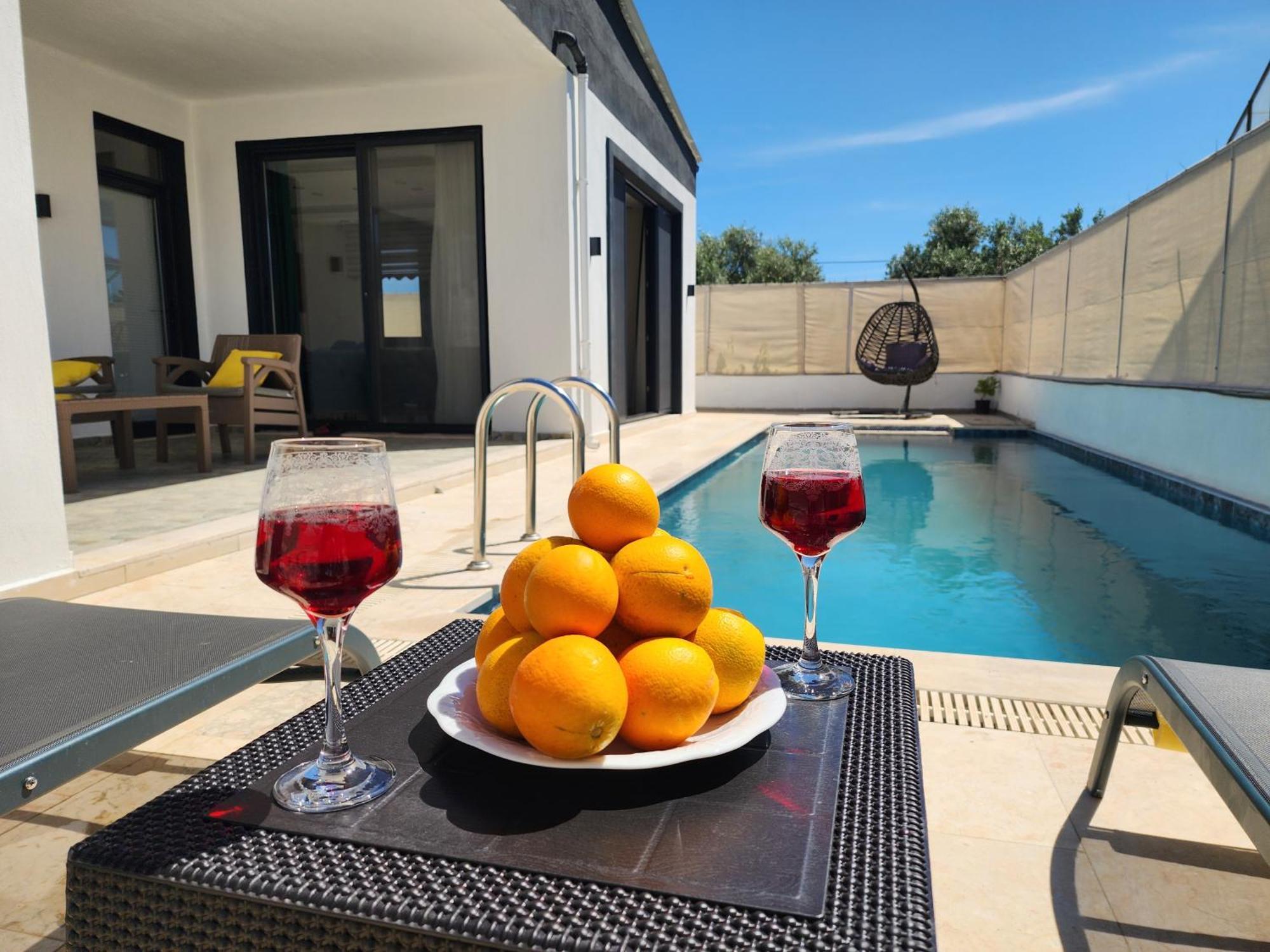 Aeden Villa *