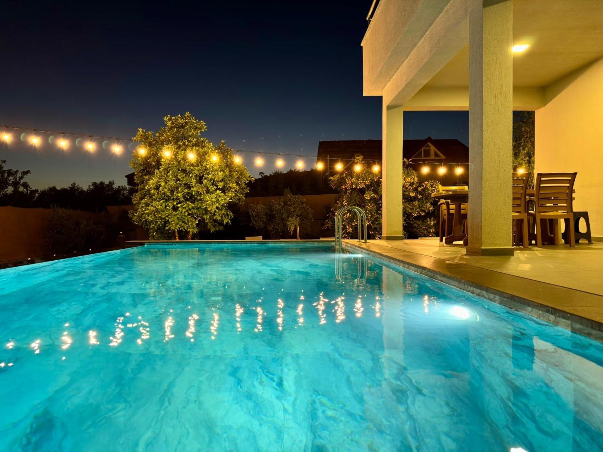 Villa Ultra Genis Bahceli Jakuzili Fethiye