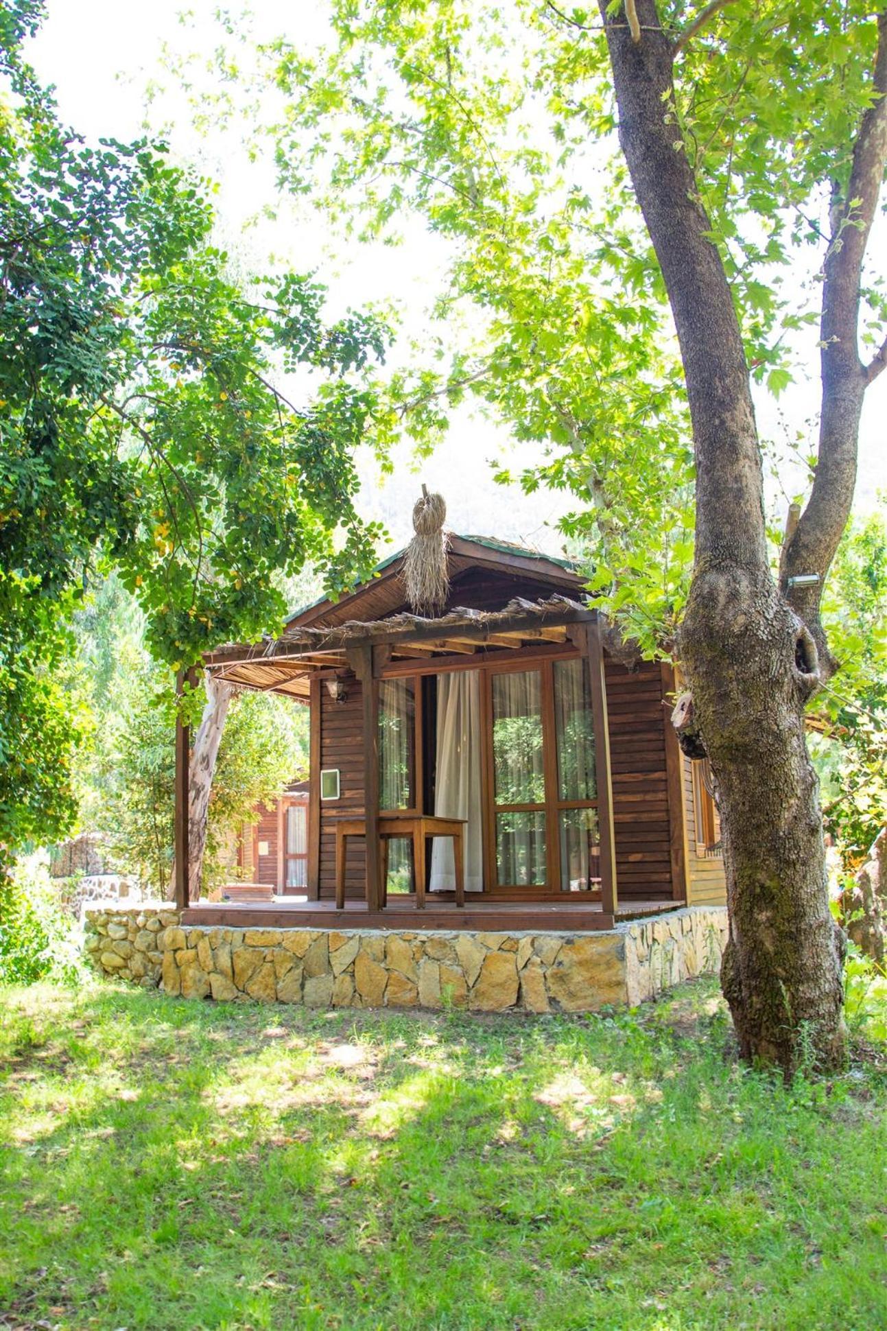 Hotel Suna Village & 3*