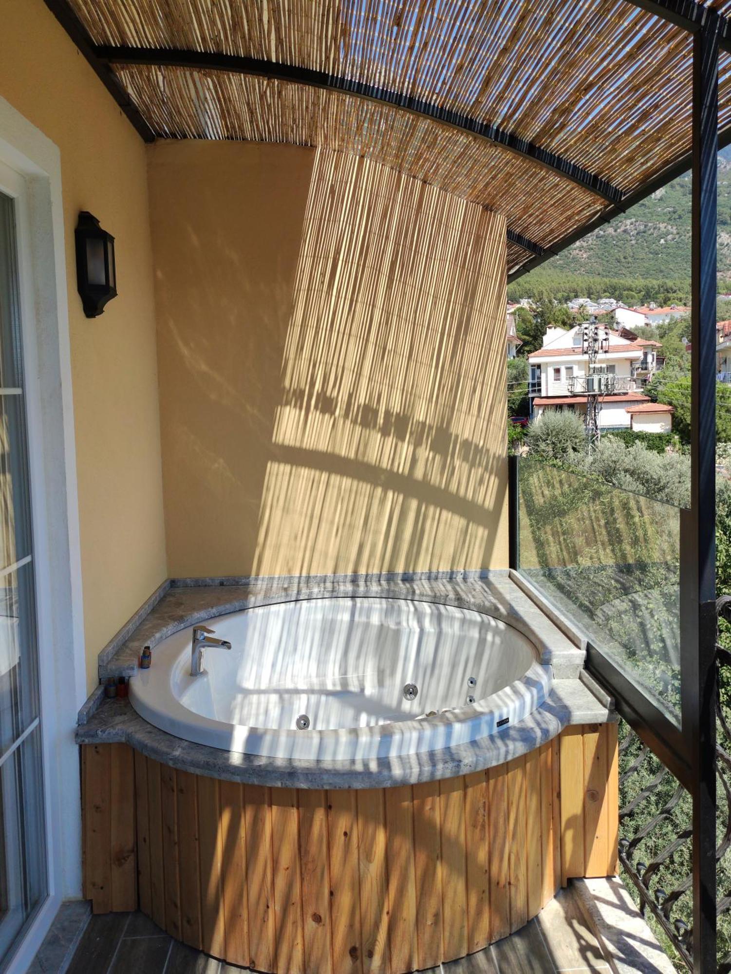 Hotel Gunes Boutique 3*