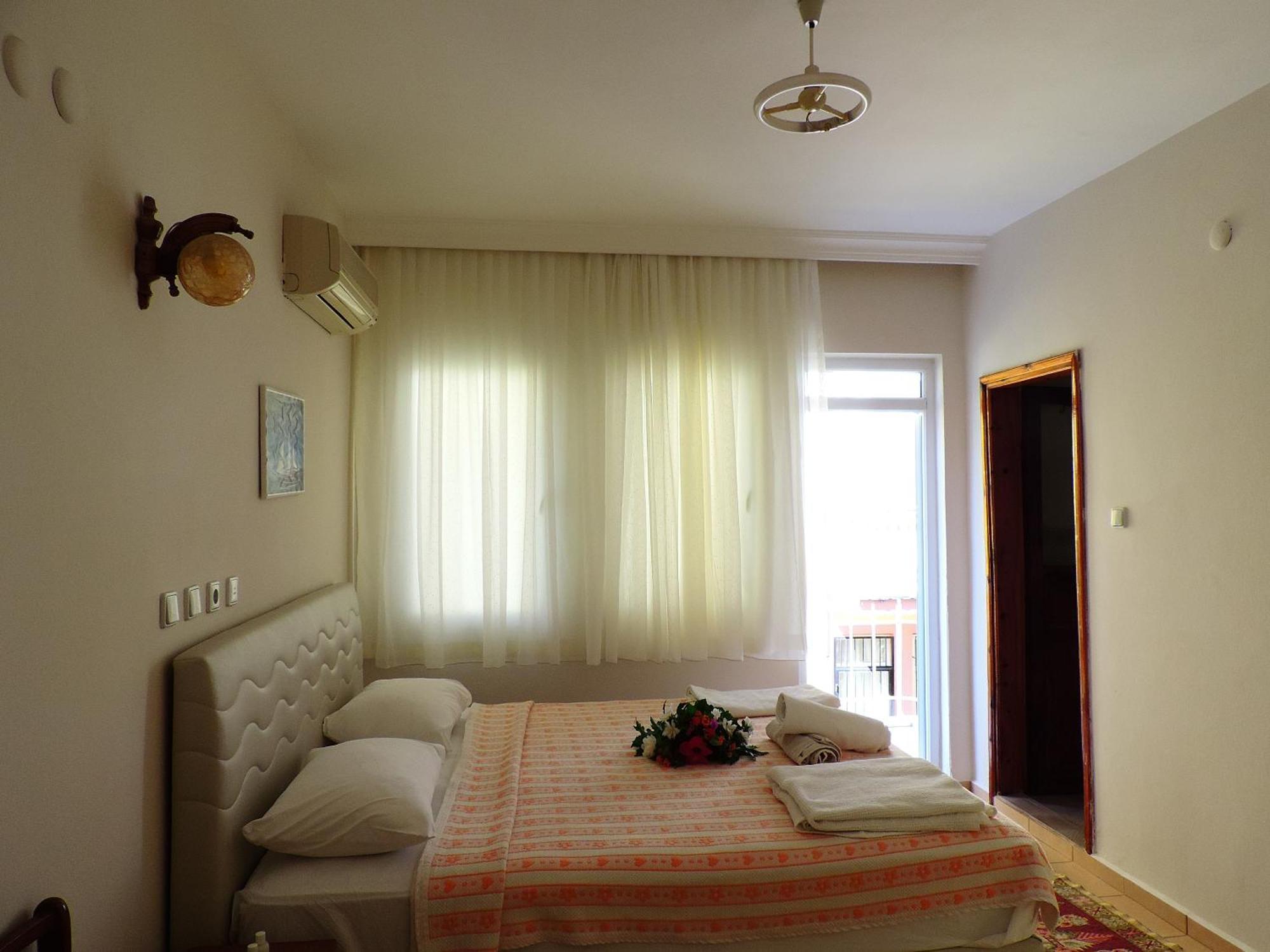 Onur Bed & Breakfast Fethiye