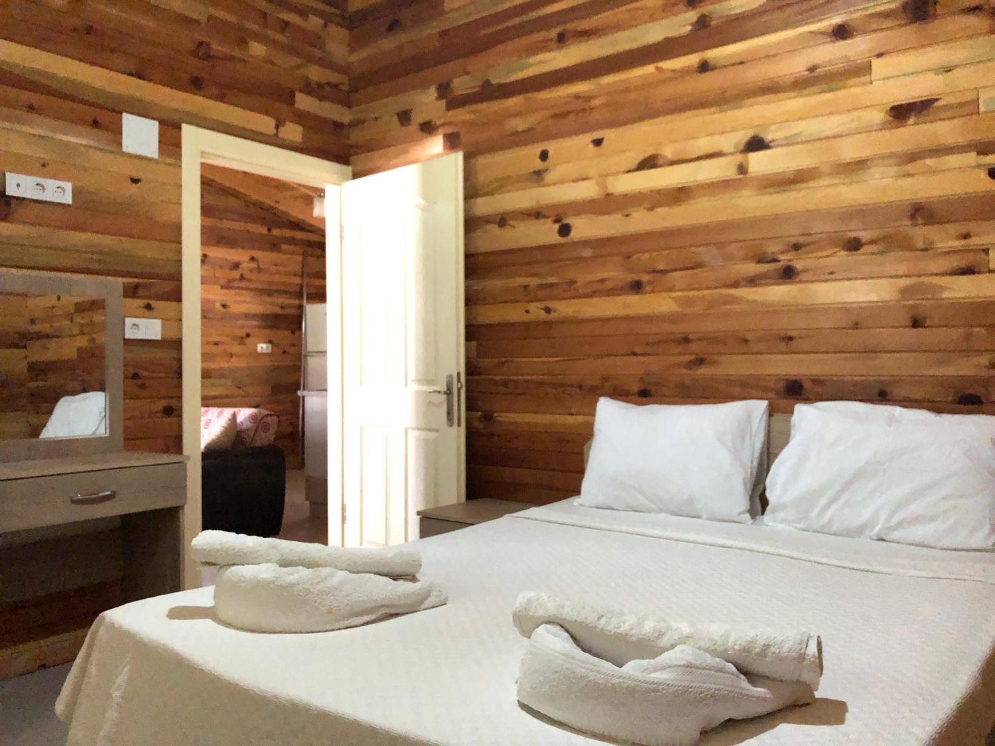 Defne Olive Gardens, Koca Calis, - Previously Defne Tatil Evi