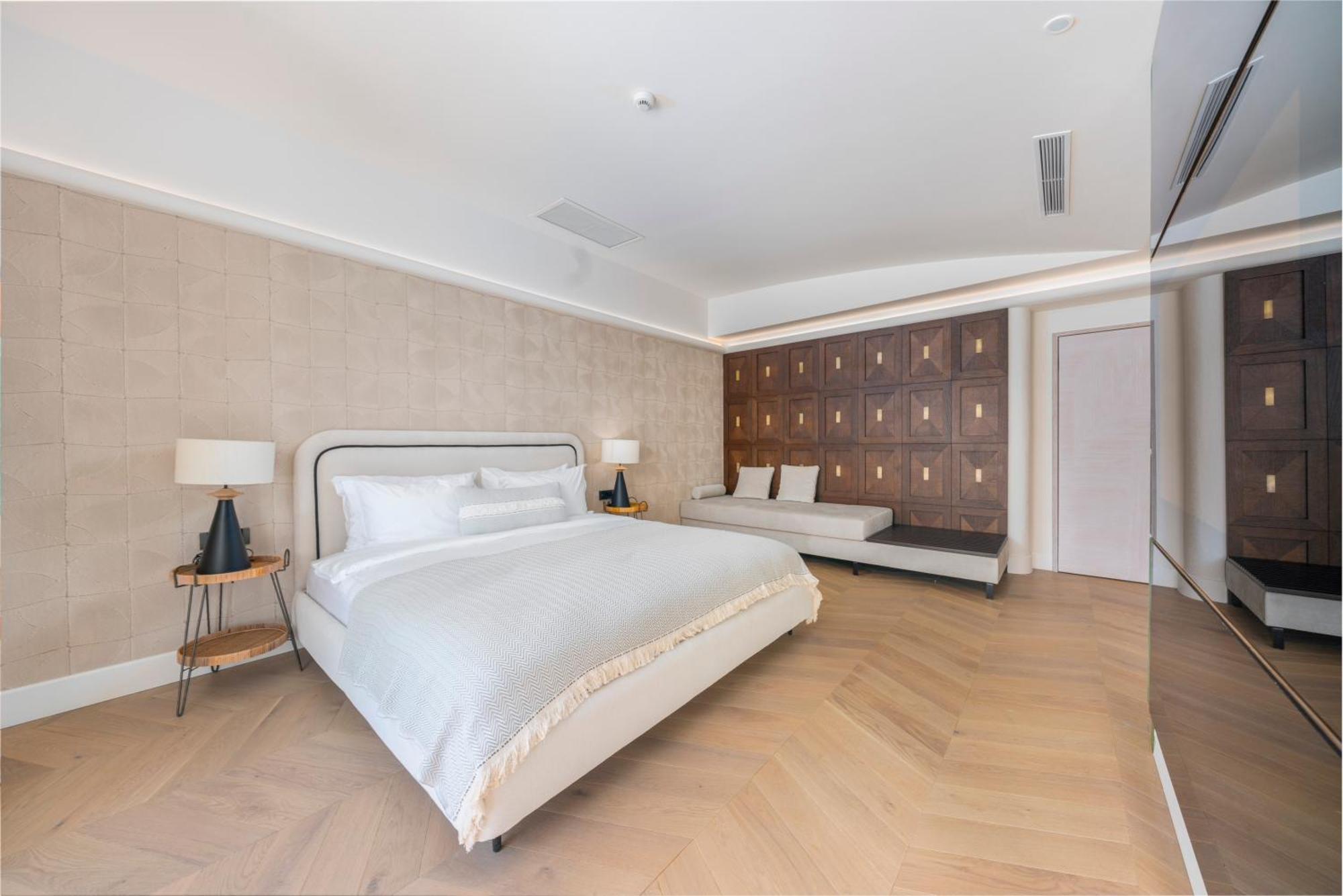 Yacht Classic - Boutique Class Otel 4*