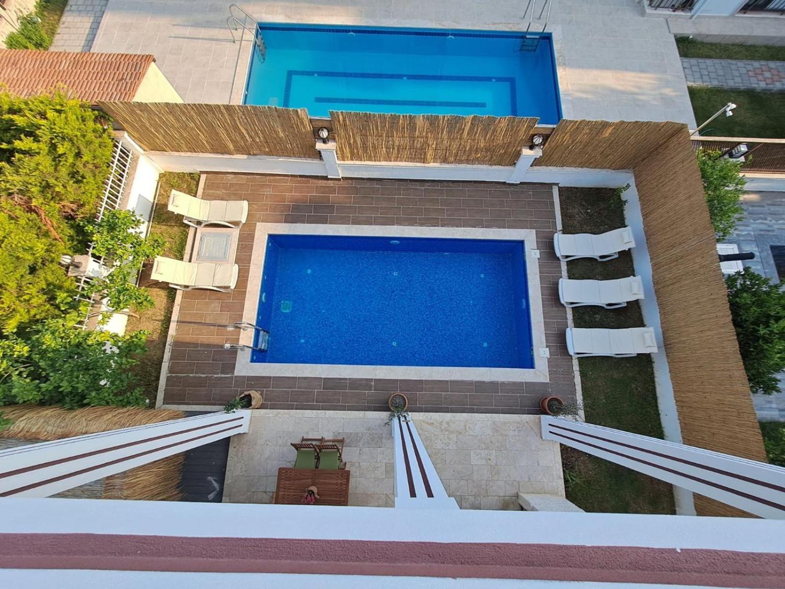 Ayshe Villa *