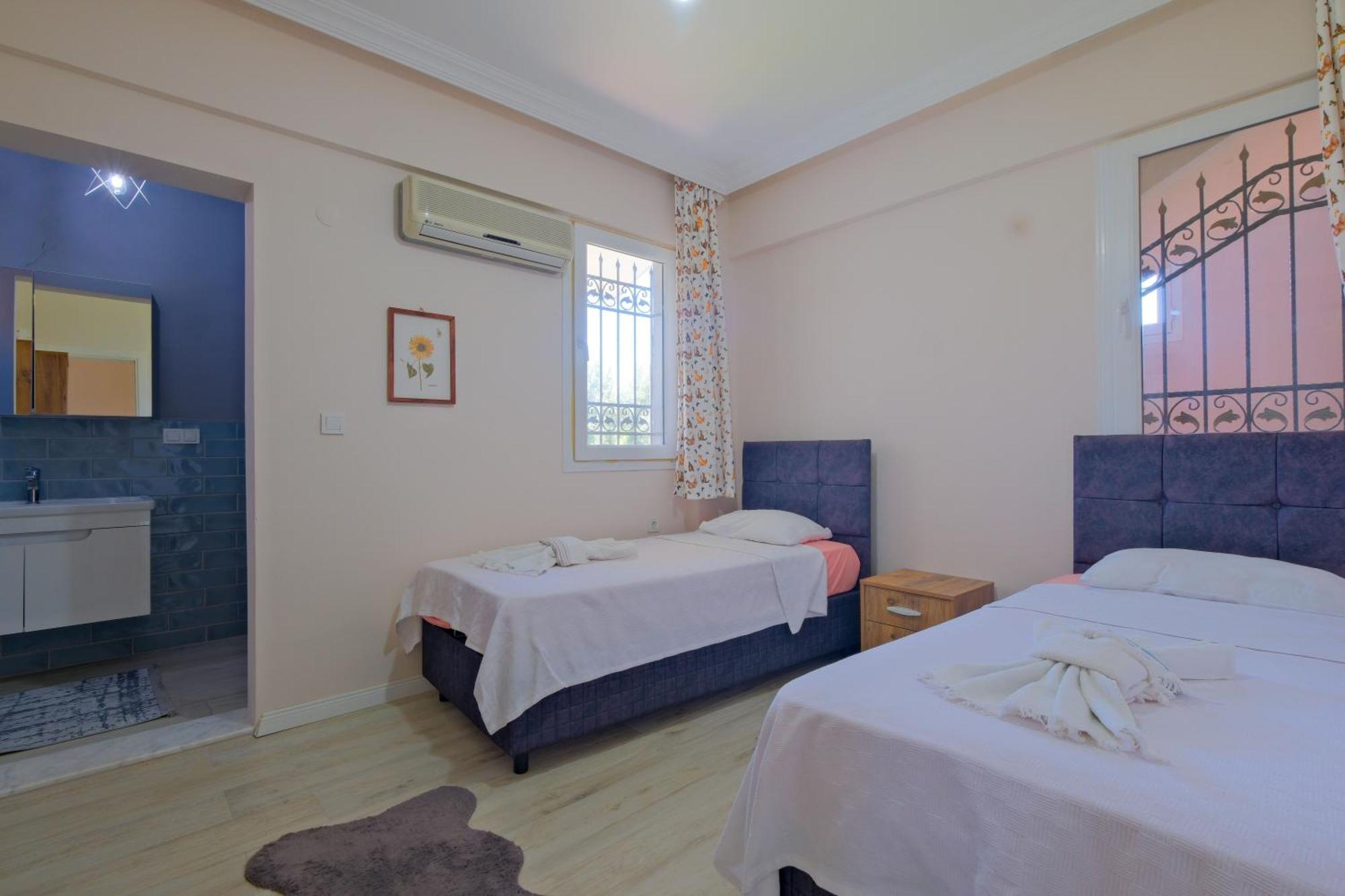 Lavin Villa *