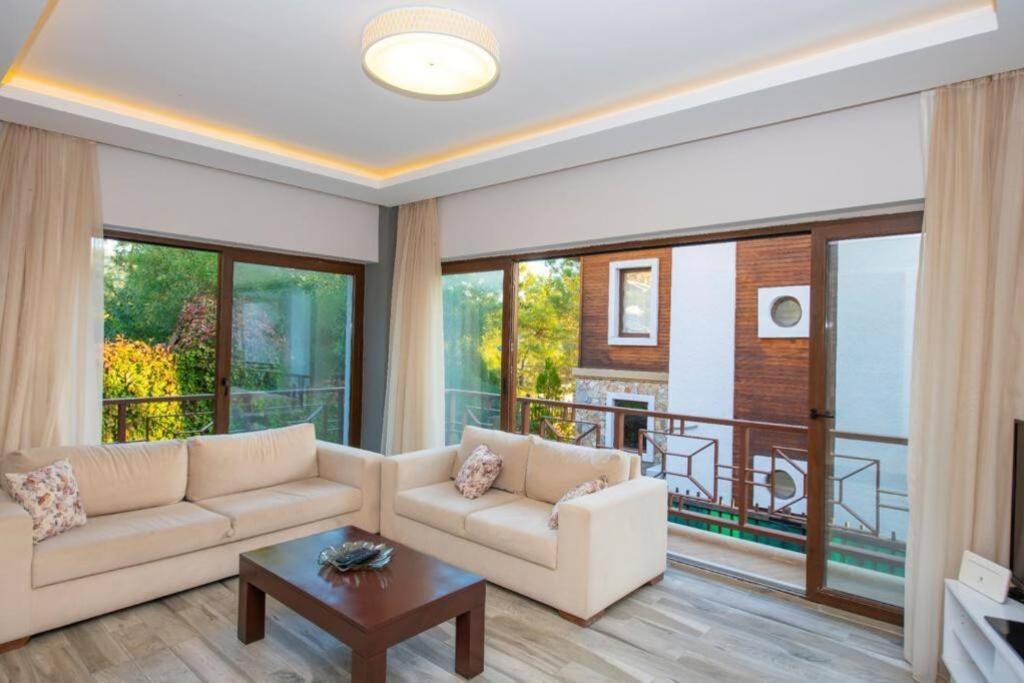 Villa Dilara Goecek'te Luex Fethiye