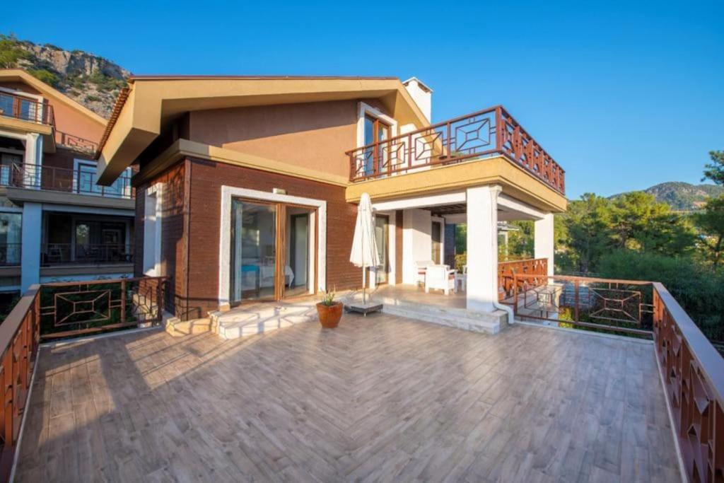 Villa Dilara Goecek'te Luex Fethiye