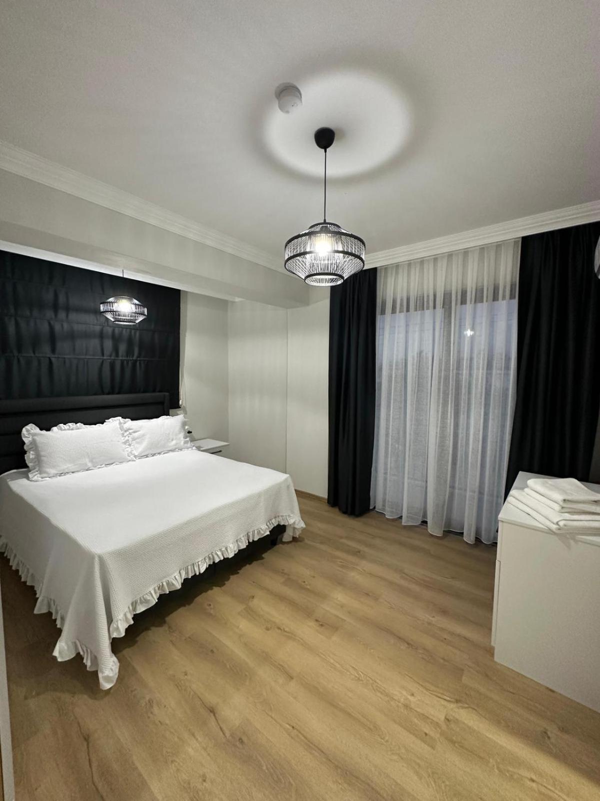 Ayazma Merkezde Villa Fethiye