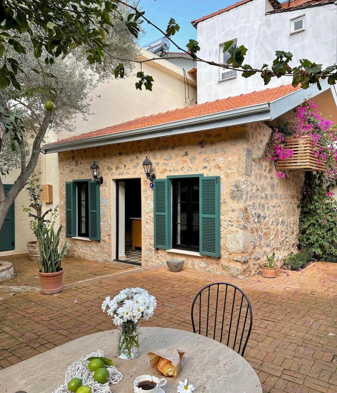 Villa Merian's House