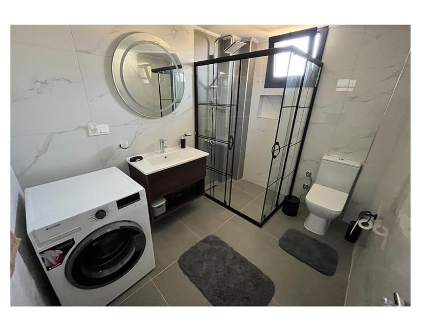 Luxury With Private Pool And Garden Villa121 *