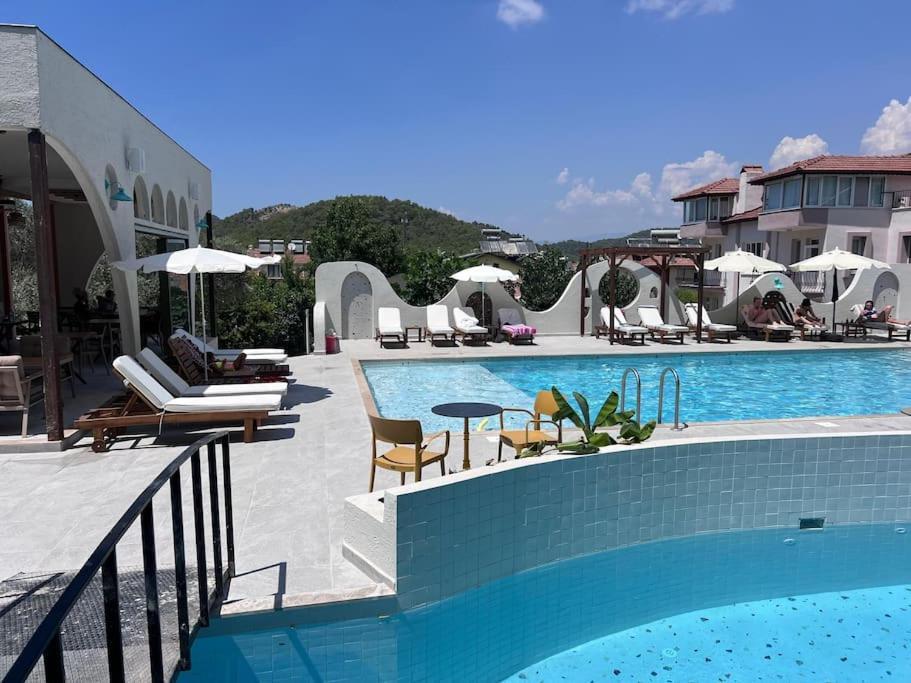 With Private Pools Ölüdeniz