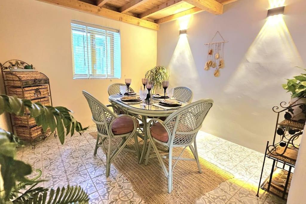 Vintage Charm In Center * Fethiye