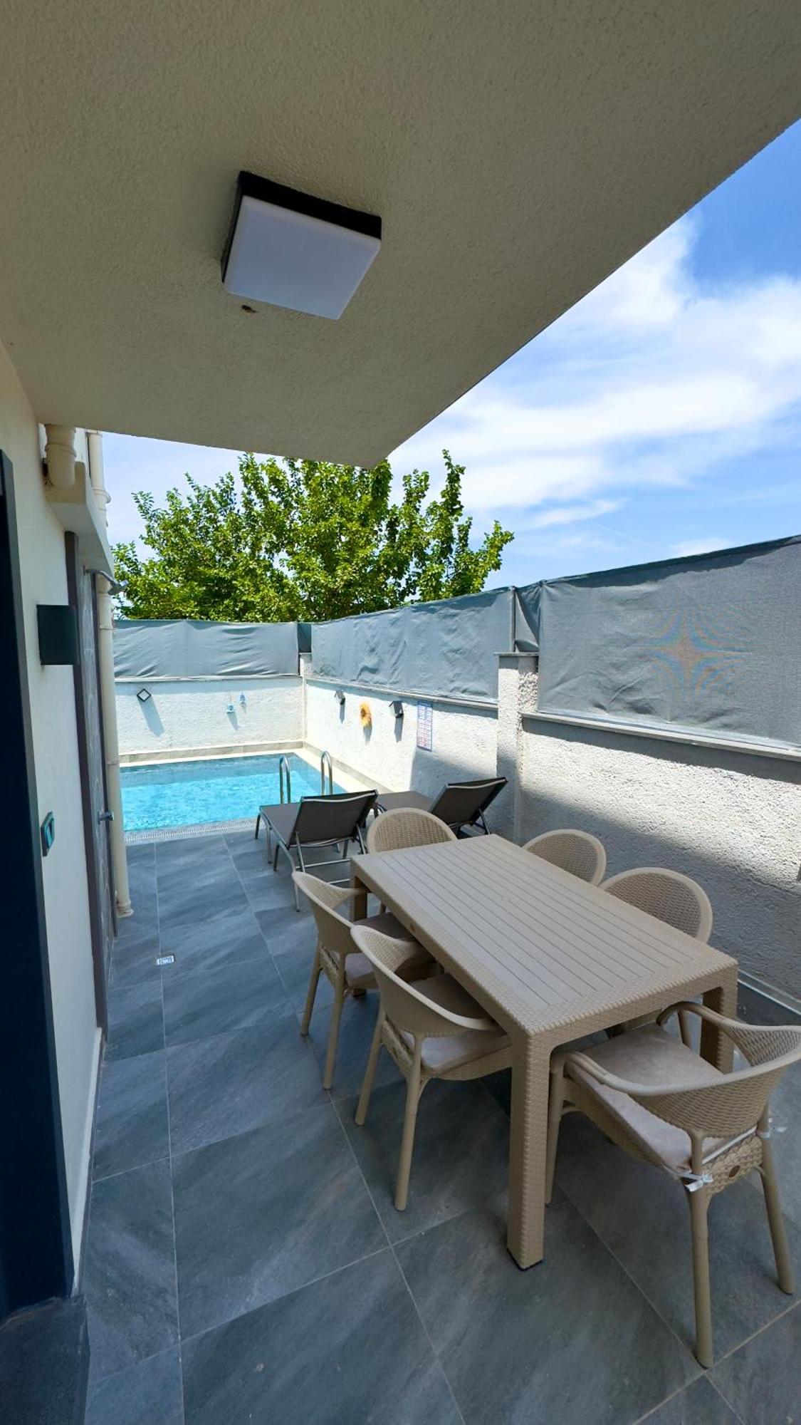 Derinege Holiday home *