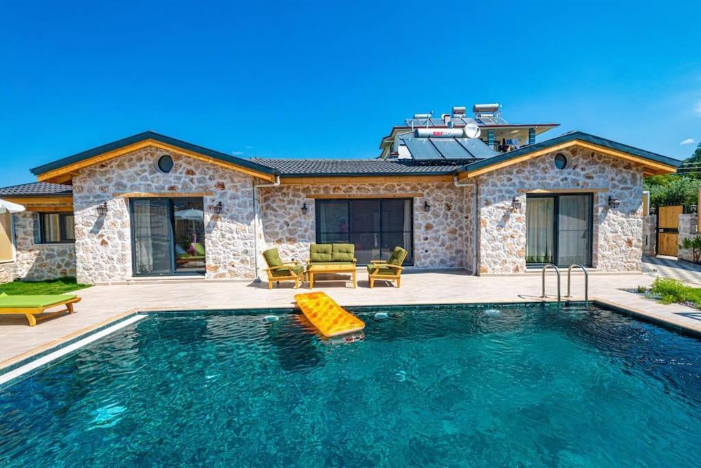 Villa Canoezue 1