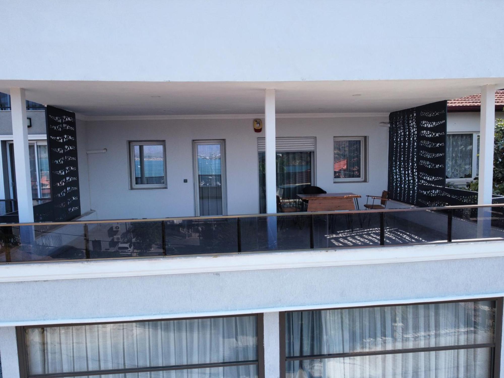 Suna Suits Guest house