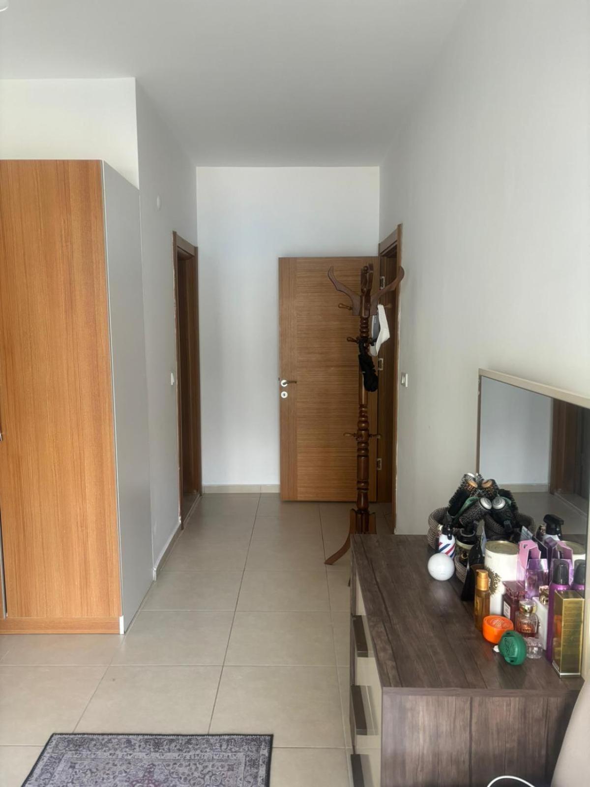 Charming 3-bedroom With Private Pool For Rent *