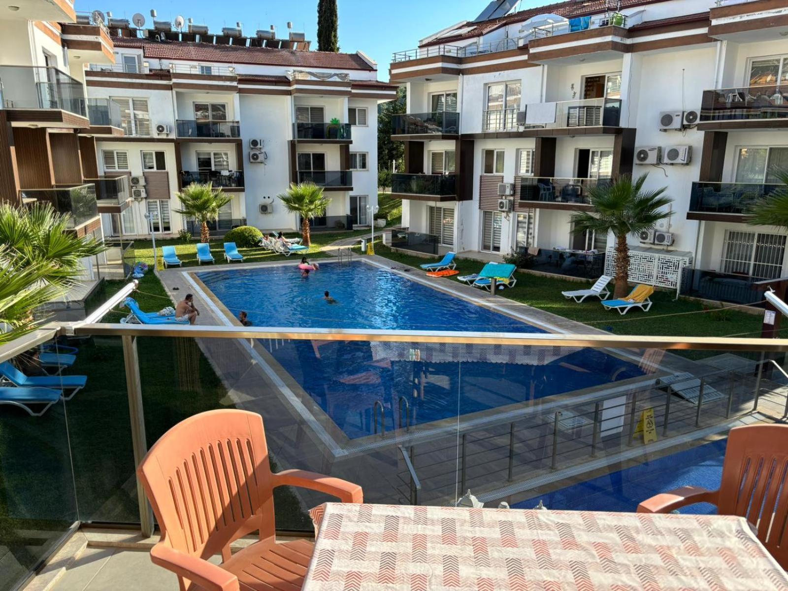 Charming 3-bedroom With Private Pool For Rent Apartment *