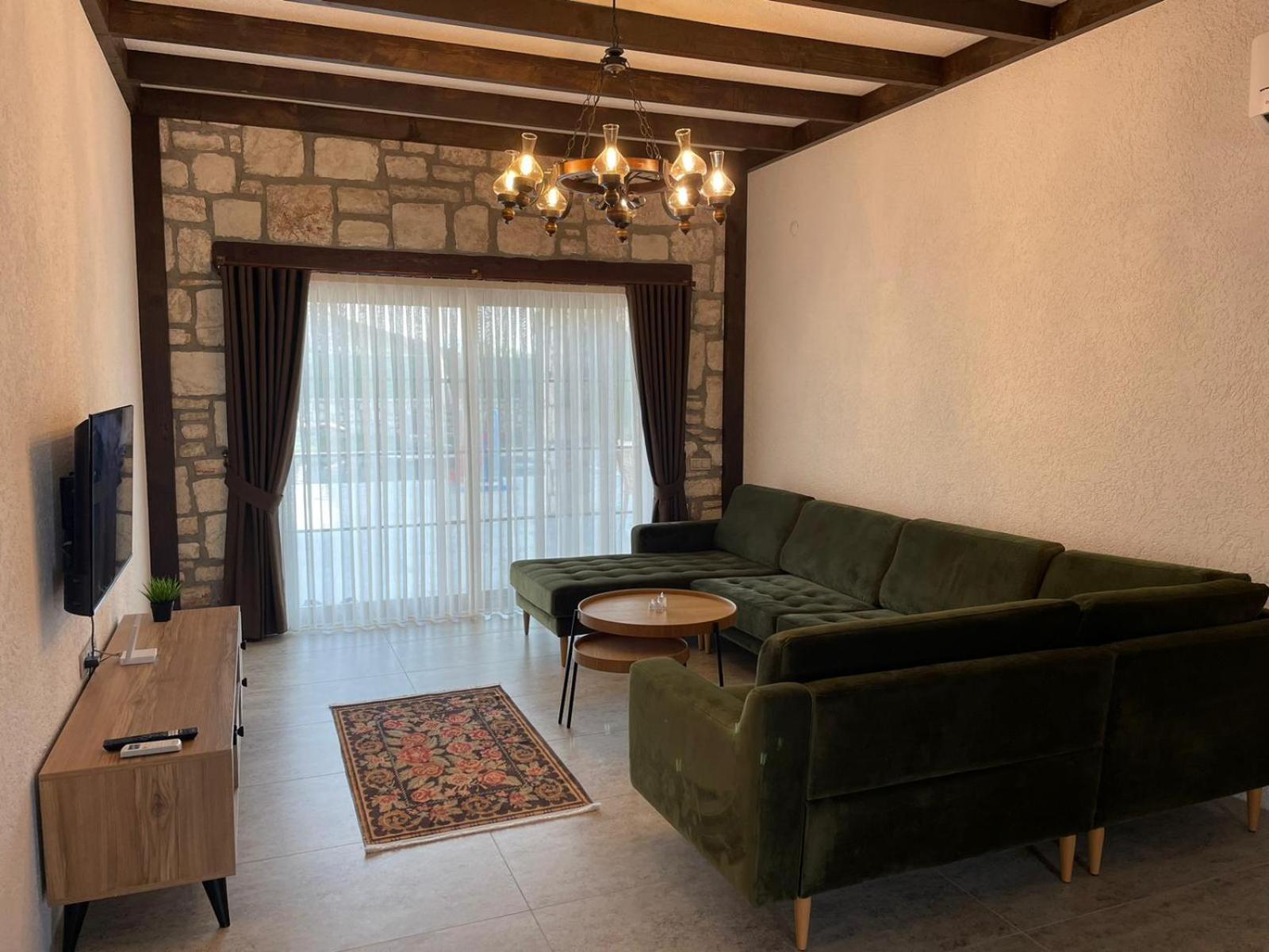 Villa Guelyali Konaklari